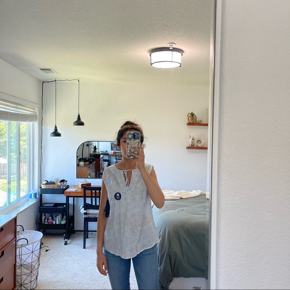 Blue blouse
